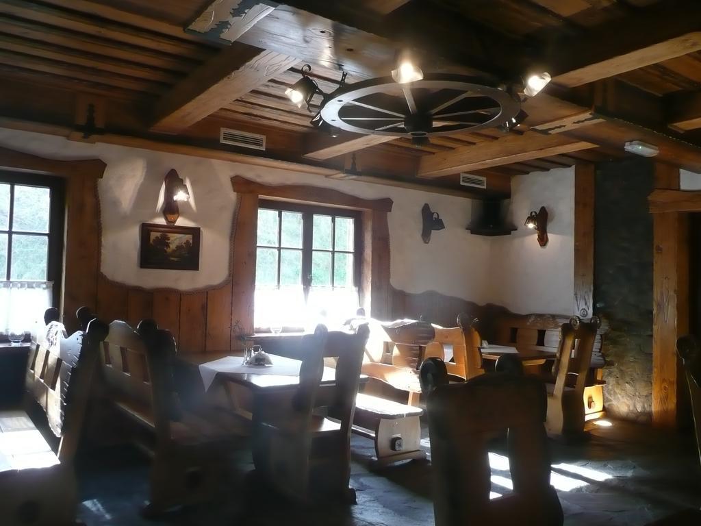 Karczma Parchatka Kültér fotó